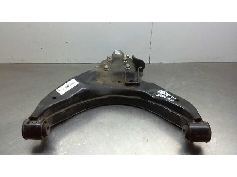 Recambio de brazo suspension inferior delantero izquierdo para isuzu d-max 2.5 twin turbodiesel referencia OEM IAM   