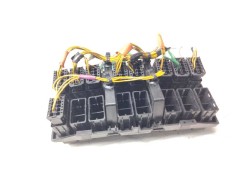 Recambio de consola central para renault premium route 2006 fas 4x2 larga distancia referencia OEM IAM    2