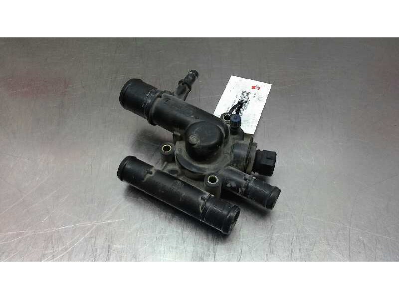 Recambio de caja termostato para opel vivaro furgón 2.9t largo referencia OEM IAM   
