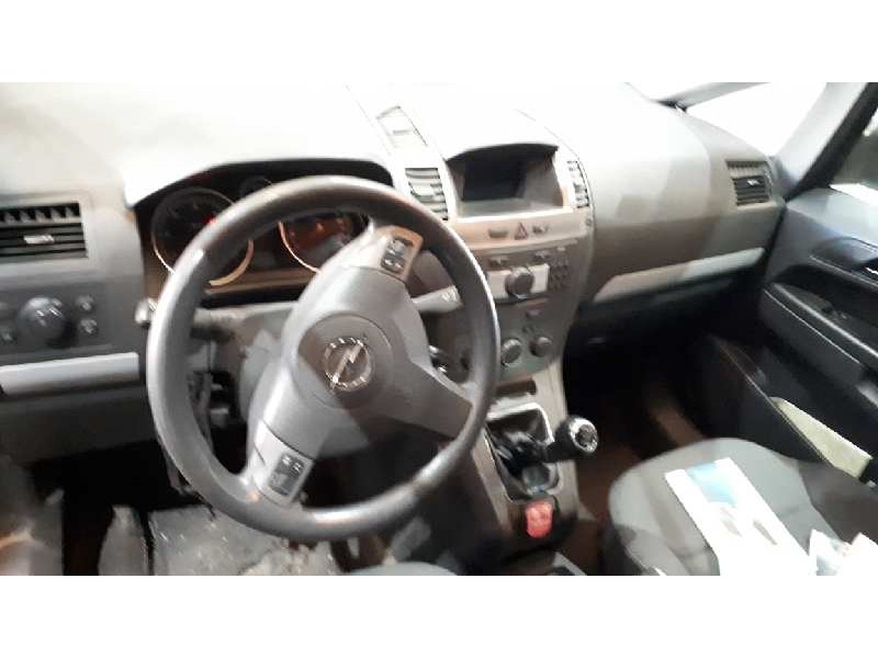 opel zafira b del año 2007