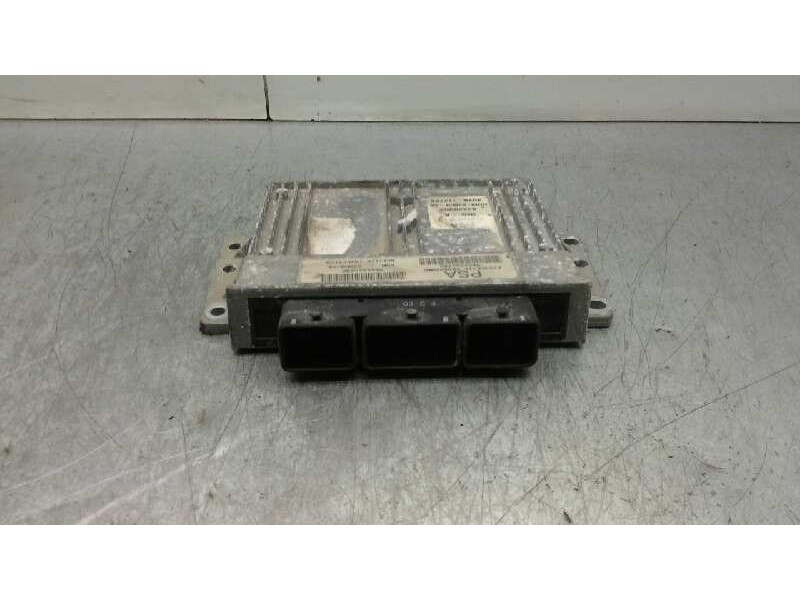 Recambio de centralita motor uce para peugeot 206 berlina x-line referencia OEM IAM 9644625680 9652202780 84820V02