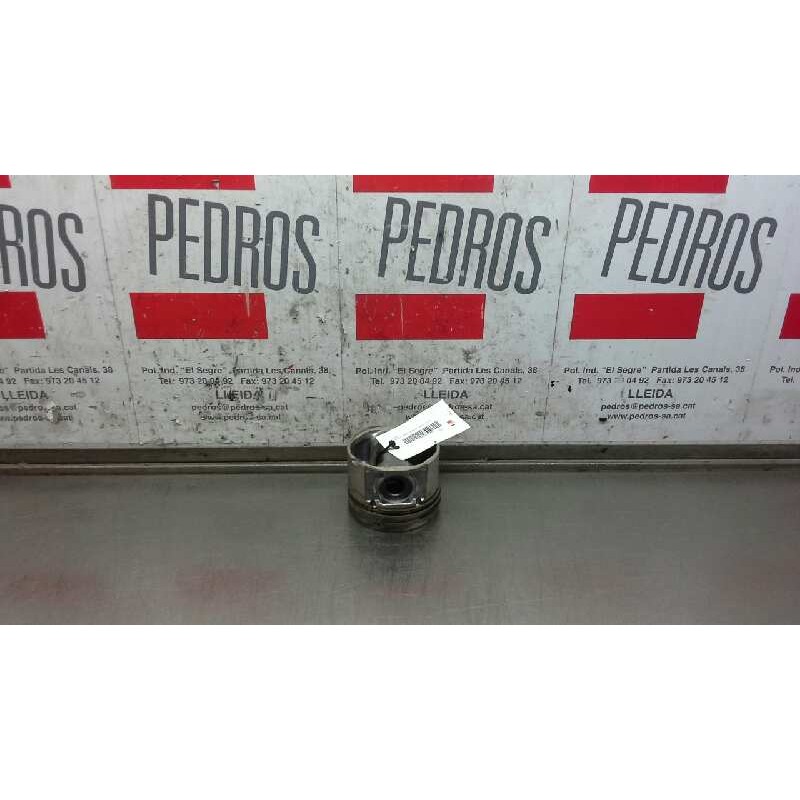 Recambio de piston para nissan terrano/terrano.ii (r20) 3.0 td cat referencia OEM IAM   