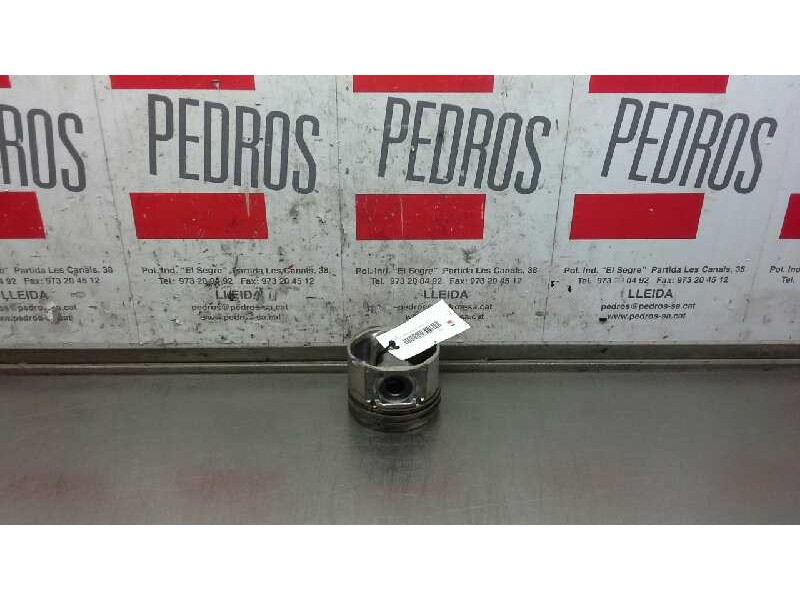 Recambio de piston para nissan terrano/terrano.ii (r20) 3.0 td cat referencia OEM IAM   