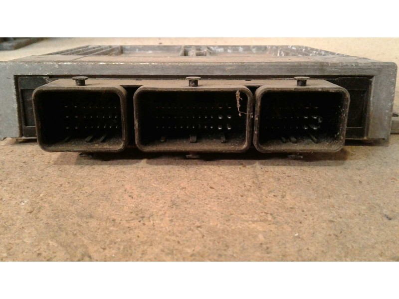 Recambio de centralita motor uce para peugeot 206 berlina x-line referencia OEM IAM 9644625680 9652202780 84820V02