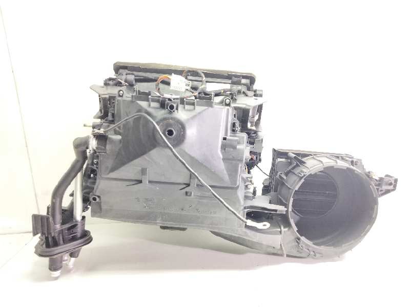 Recambio de calefaccion entera normal para bmw serie 1 berlina (e81/e87) referencia OEM IAM 983361N  