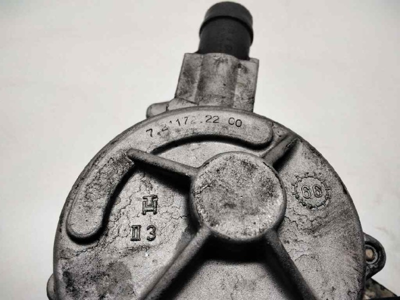 Recambio de depresor freno / bomba vacio para renault laguna (b56) 1.9 dti referencia OEM IAM 7211722200 PIERBURG 