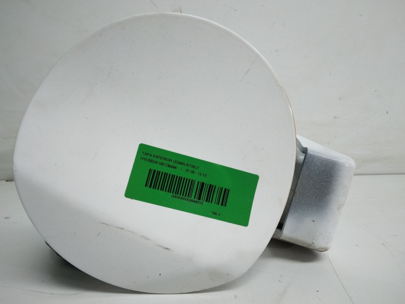Recambio de tapa exterior combustible para hyundai i20 classic referencia OEM IAM   
