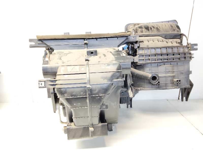 Recambio de calefaccion entera normal para hyundai i30 comfort referencia OEM IAM 971002R100  