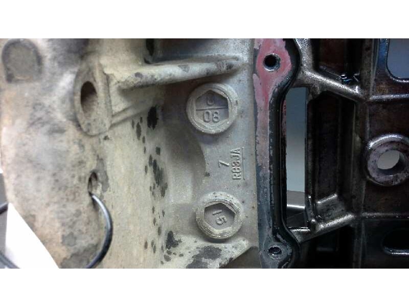 Recambio de sobrecarter para ford transit combi ´06 2.2 tdci cat referencia OEM IAM   