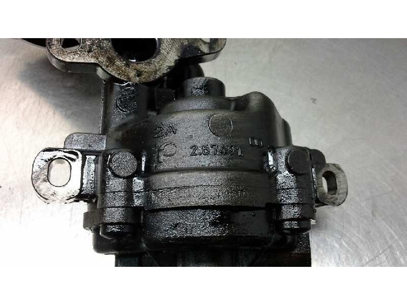 Recambio de bomba aceite para ford transit combi ´06 2.2 tdci cat referencia OEM IAM 1C1Q6600  
