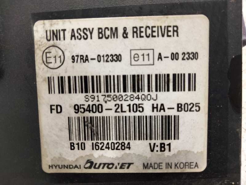 Recambio de centralita cierre para hyundai i30 comfort referencia OEM IAM 954002L105  