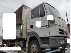 nissan atleon del año 2004