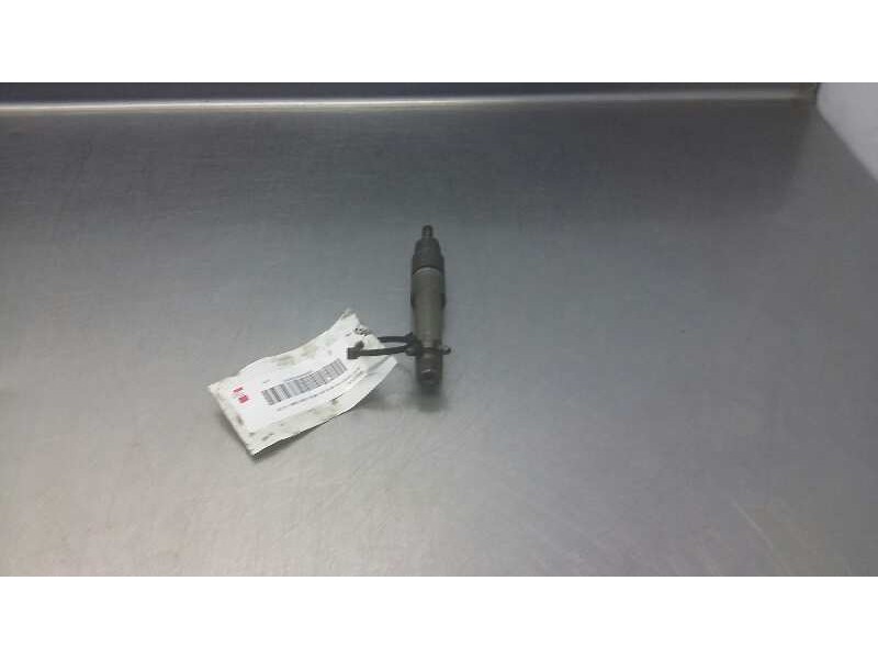 Recambio de inyector para seat cordoba berlina (6k2) 1.9 tdi referencia OEM IAM 028130201T  