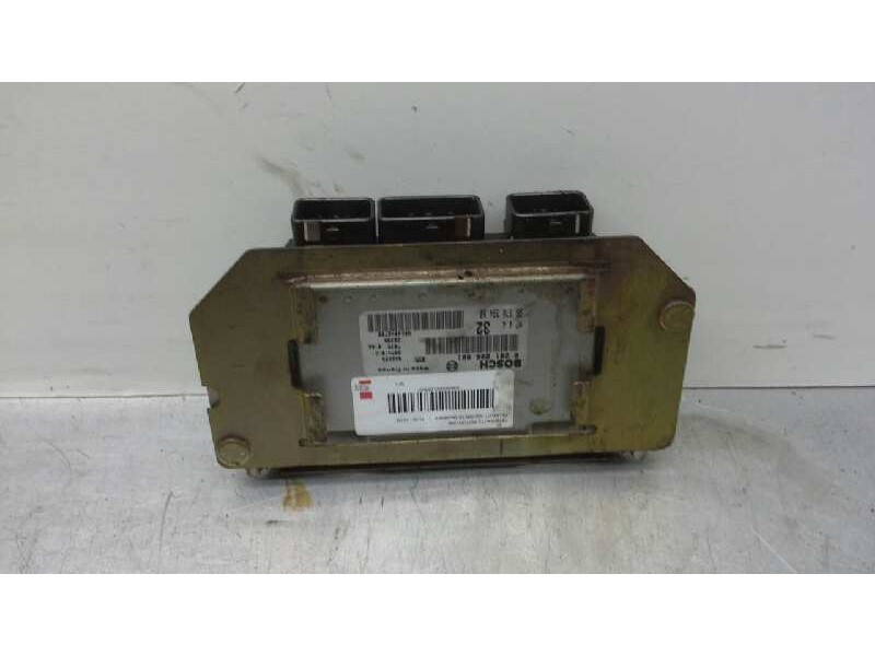 Recambio de centralita motor uce para peugeot 306 break boulebard referencia OEM IAM 0261206861 9637839480 