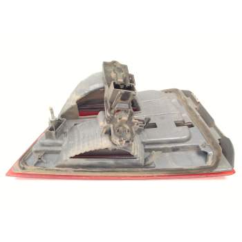 Recambio de piloto trasero derecho porton para bmw x3 (e83) 2.0 d referencia OEM IAM 7217310  