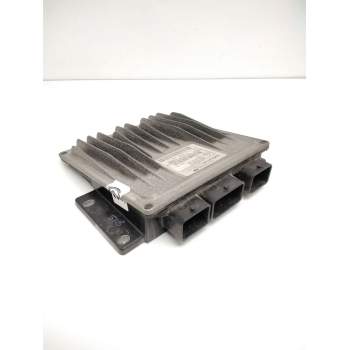 Recambio de centralita motor uce para renault scenic ii confort dynamique referencia OEM IAM 8200334419 8200374152 R0410B024B