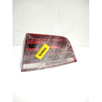 Recambio de piloto trasero derecho porton para bmw x3 (e83) 2.0 d referencia OEM IAM 7217310  
