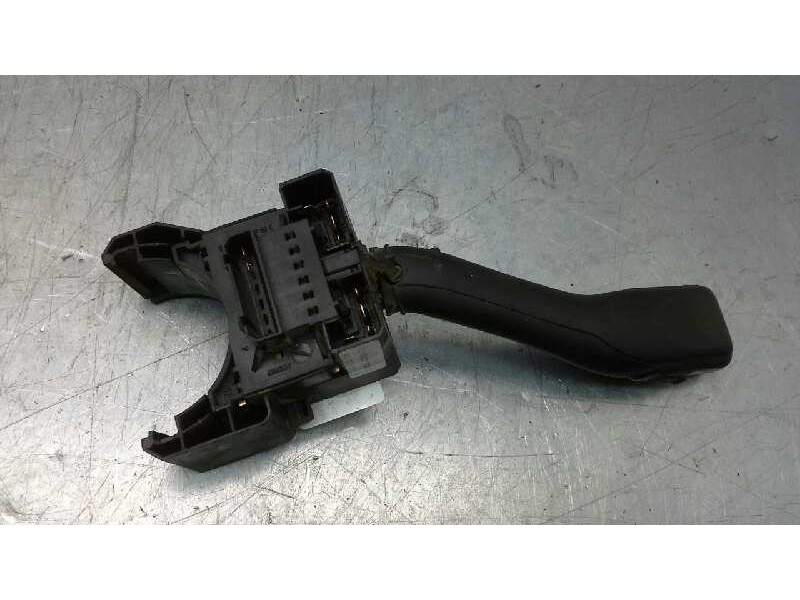 Recambio de mando limpia para seat leon (1m1) sports limited referencia OEM IAM 4B0P953503F  