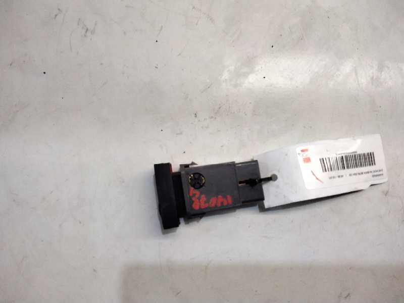 Recambio de warning para daewoo nubira berlina cd referencia OEM IAM   