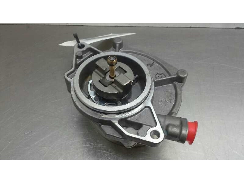 Recambio de depresor freno / bomba vacio para nissan pathfinder (r51) 3.0 v6 dci cat referencia OEM IAM   