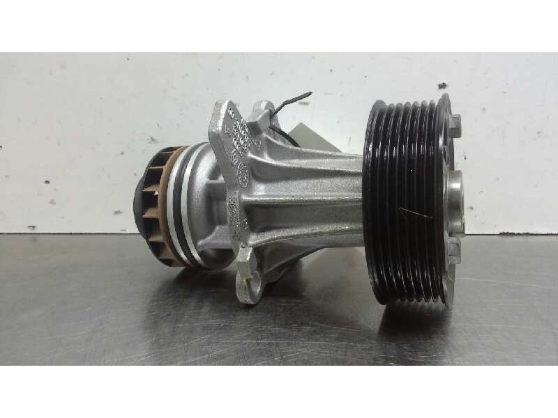 Recambio de bomba agua para nissan pathfinder (r51) 3.0 v6 dci cat referencia OEM IAM   