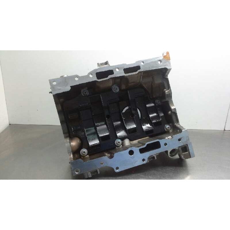 Recambio de carter para nissan pathfinder (r51) 3.0 v6 dci cat referencia OEM IAM 8200888984  