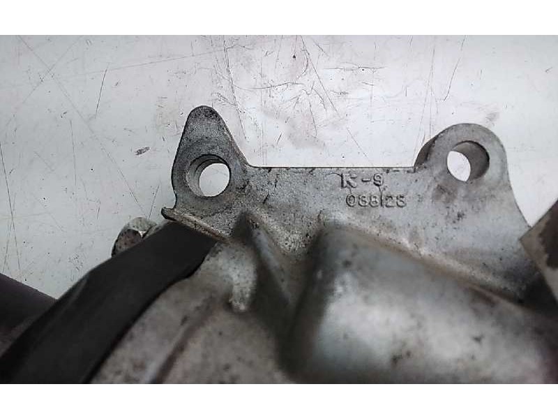 Recambio de soporte alternador para nissan qashqai (j10) 2.0 16v cat referencia OEM IAM 038126  