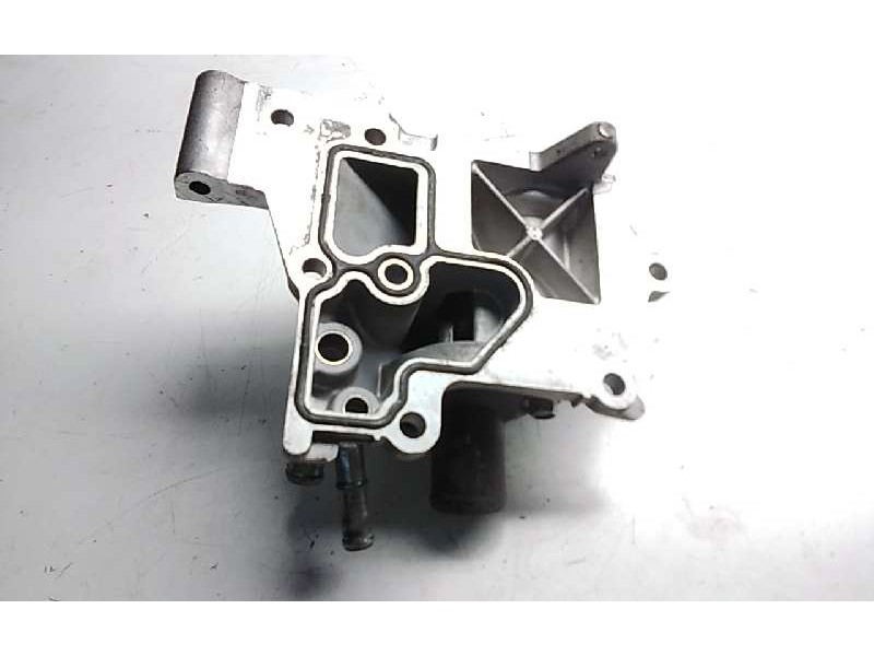 Recambio de soporte alternador para nissan qashqai (j10) 2.0 16v cat referencia OEM IAM 038126  