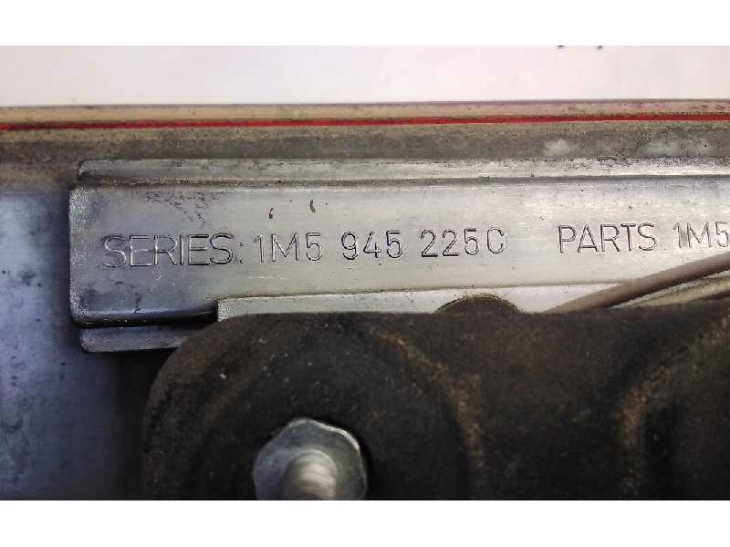 Recambio de piloto trasero central para seat toledo (1m2) select referencia OEM IAM 1M5945225C  