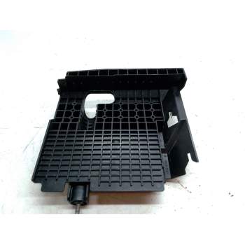 Recambio de soporte bateria para mercedes-benz gla (h247) gla 200 (247.787) referencia OEM IAM A2475411000  