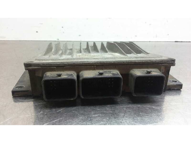 Recambio de centralita motor uce para renault clio ii fase ii (b/cb0) authentique referencia OEM IAM  268 