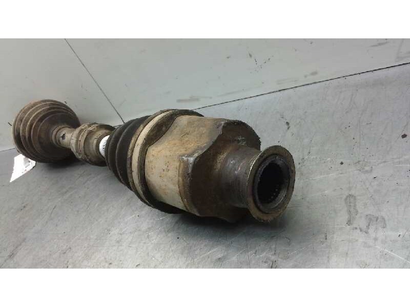 Recambio de transmision delantera derecha para nissan primera berlina (p12) 1.9 16v turbodiesel cat referencia OEM IAM 438100  