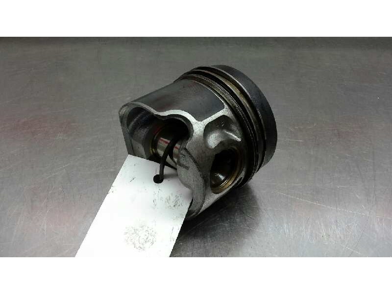 Recambio de piston para volkswagen passat berlina (3b3) edition referencia OEM IAM   