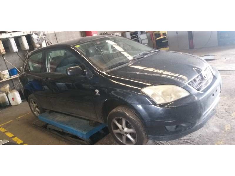 toyota corolla (e12) del año 2004