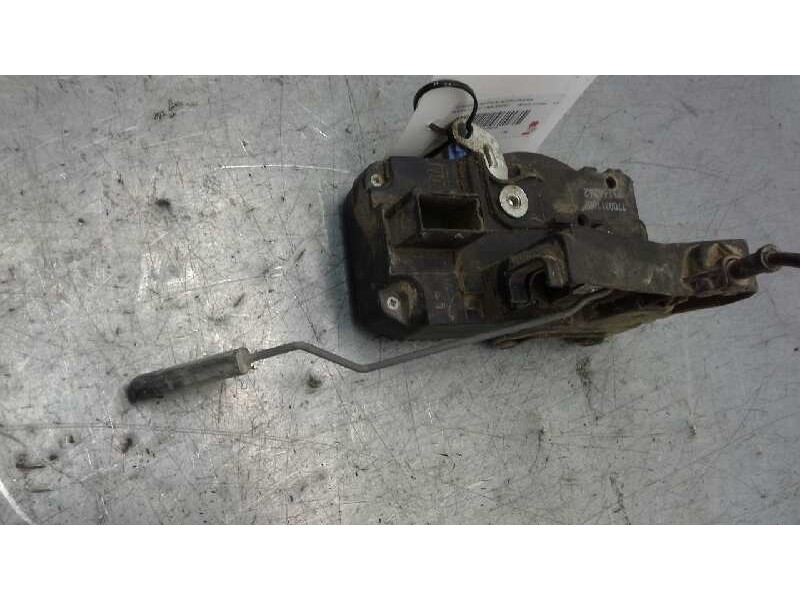 Recambio de cerradura puerta delantera izquierda para renault trafic caja cerrada (ab 4.01) 1.9 diesel referencia OEM IAM   