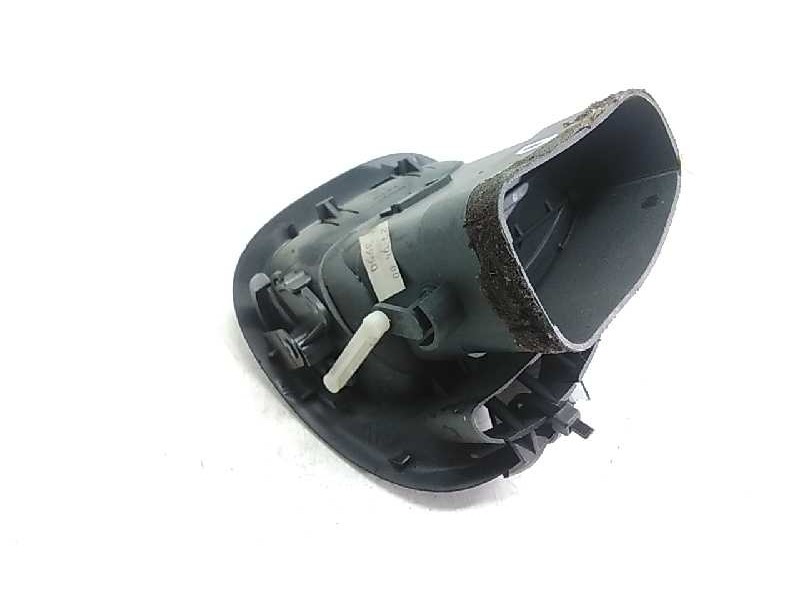Recambio de aireador derecho para citroen xsara picasso 2.0 hdi referencia OEM IAM 9631280077  