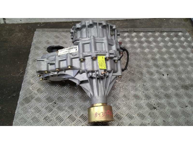 Recambio de caja transfer para nissan terrano (wd21) 2.7 turbodiesel referencia OEM IAM 33100G2311  33100G2311