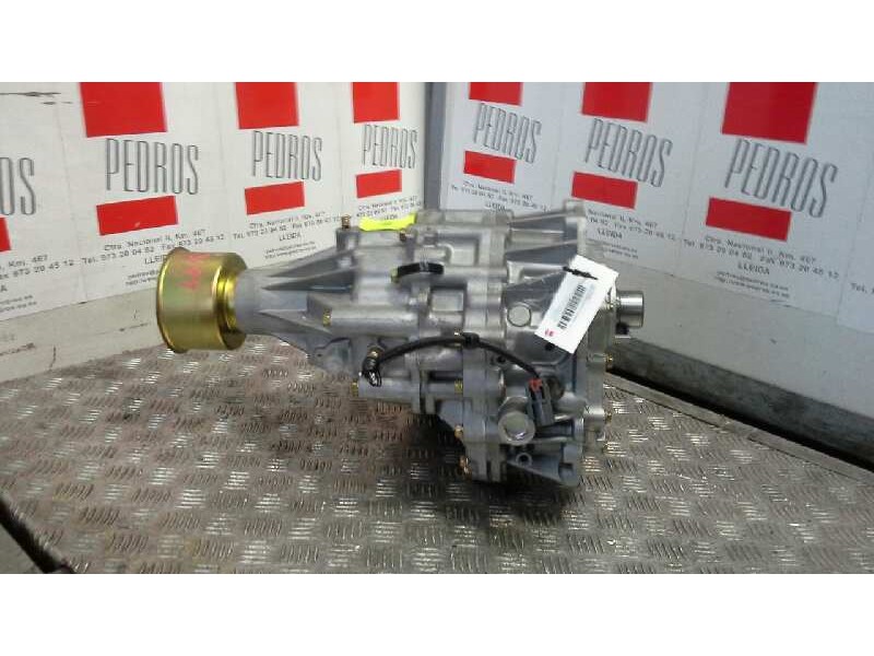 Recambio de caja transfer para nissan terrano (wd21) 2.7 turbodiesel referencia OEM IAM 33100G2313  33100G2313