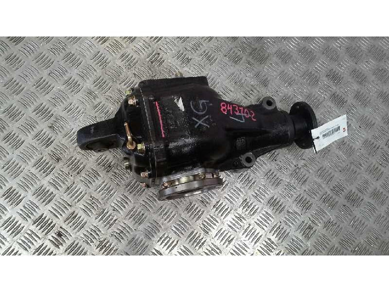 Recambio de diferencial delantero para nissan terrano/terrano.ii (r20) 2.7 turbodiesel referencia OEM IAM 38501G2308  38501G2308