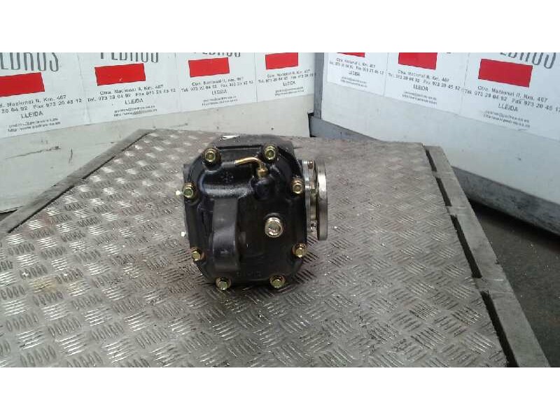 Recambio de diferencial delantero para nissan terrano/terrano.ii (r20) 2.7 turbodiesel referencia OEM IAM 38501G2308  38501G2308