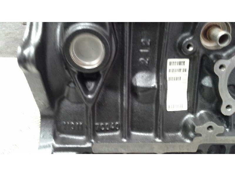 Recambio de bloque para nissan serena (c23m) 2.3 diesel referencia OEM IAM LD23  110107C025