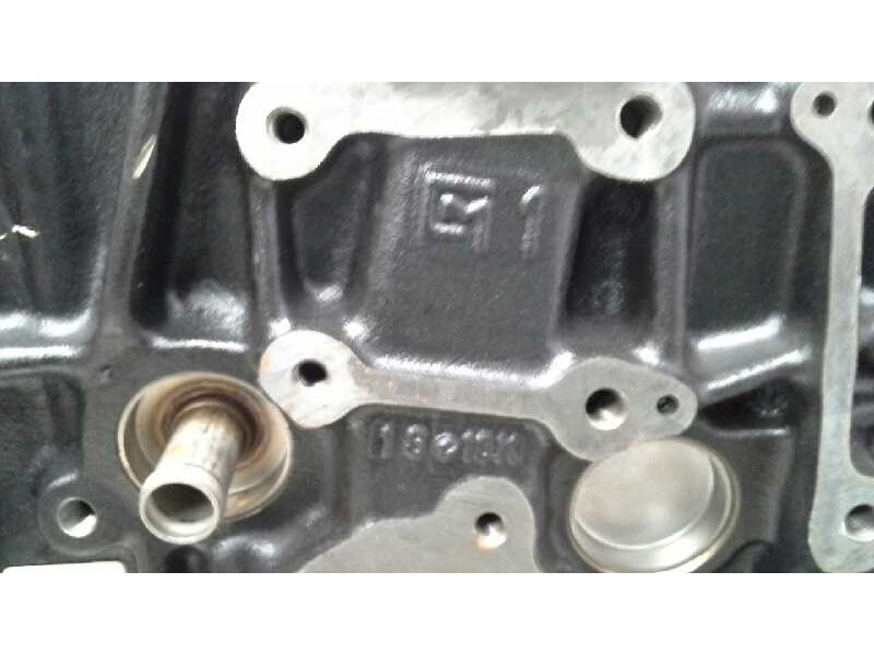 Recambio de bloque para nissan serena (c23m) 2.3 diesel referencia OEM IAM LD23  110107C025