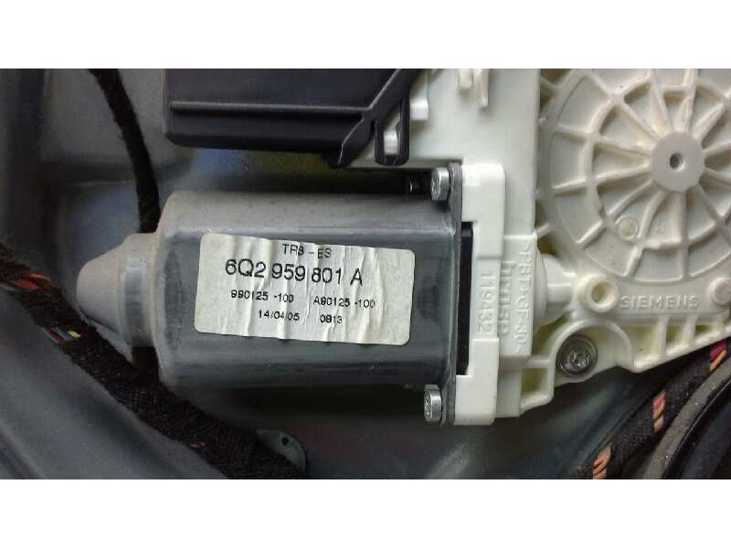 Recambio de elevalunas delantero derecho para seat ibiza (6k) básico referencia OEM IAM 6K4837402  