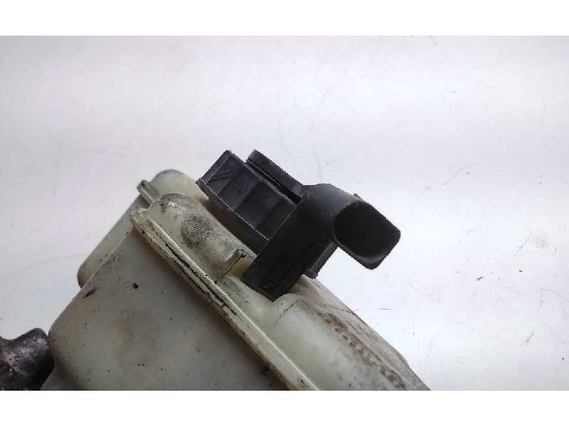 Recambio de bomba freno para volkswagen golf v berlina (1k1) igolf referencia OEM IAM 1K1614019F  