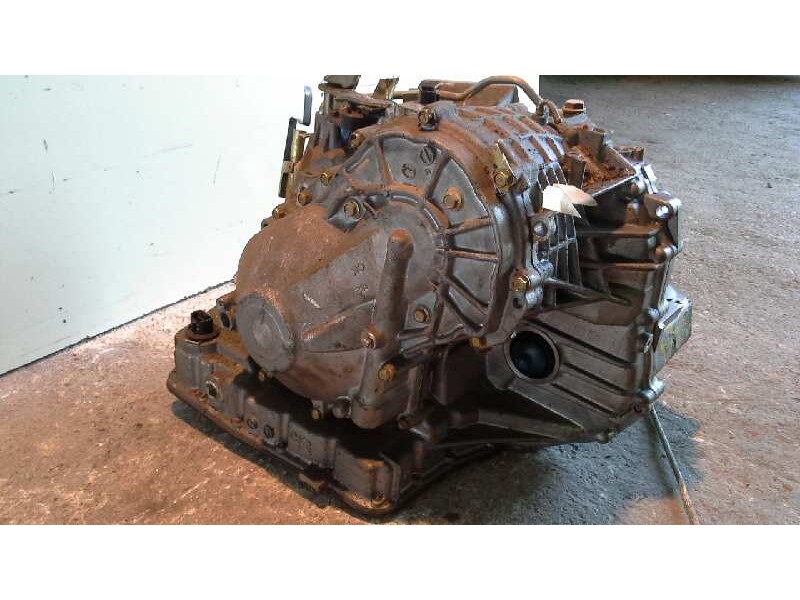 Recambio de caja cambios para nissan almera (n16/e) 1.8 16v cat referencia OEM IAM 8E020E NV 105204