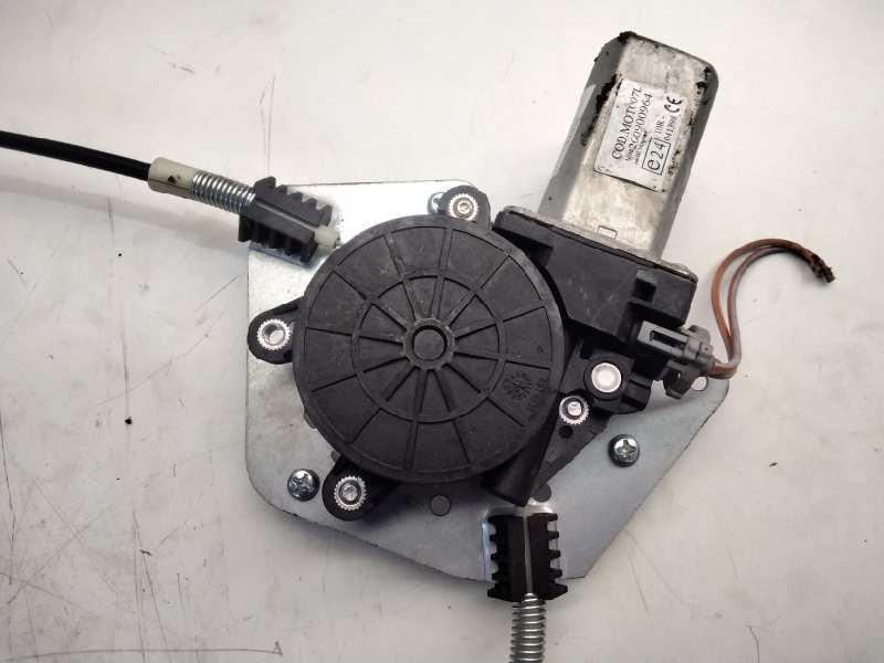 Recambio de elevalunas delantero derecho para renault clio ii fase ii (b/cb0) authentique referencia OEM IAM 200900964  