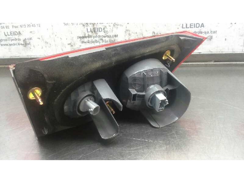 Recambio de piloto trasero derecho porton para honda accord berlina (cl/cn) 2.0 sport referencia OEM IAM   