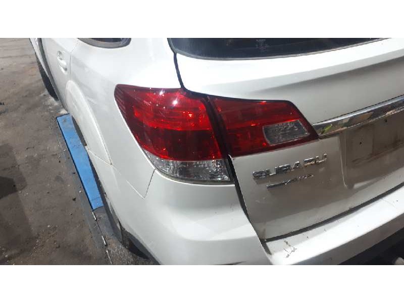 subaru legacy kombi/outback b14 del año 2010