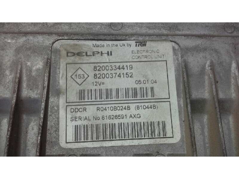 Recambio de centralita motor uce para renault megane ii berlina 3p confort dynamique referencia OEM IAM 82000334419 257 