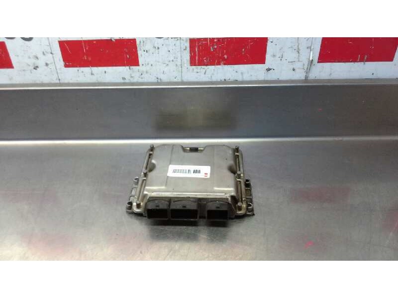 Recambio de centralita motor uce para citroen xsara berlina 2.0 hdi/80kw/aut.exclusive referencia OEM IAM 193823 311 